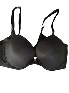 Victoria’s Secret 34D Black lined Demi T Shirt Bra Padded Smooth